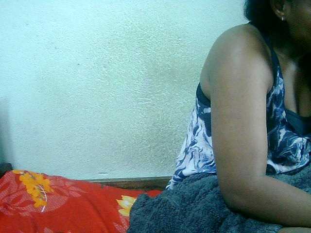 Cathie69 live cam on BongaCams