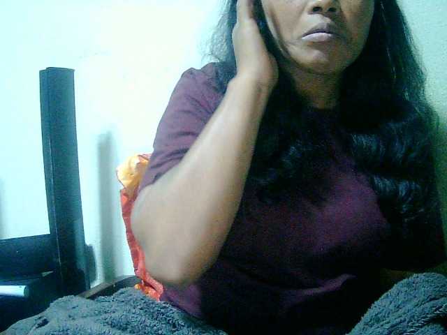 Cathie69 live cam on BongaCams