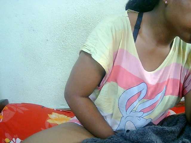 Cathie69 live cam on BongaCams