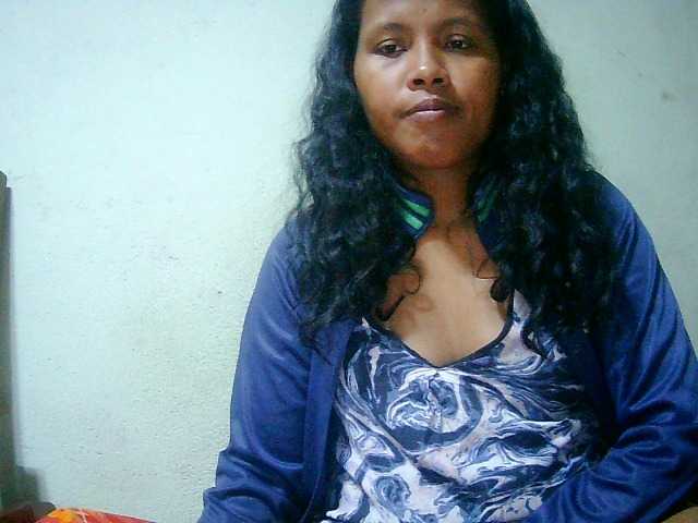Cathie69 live cam on BongaCams