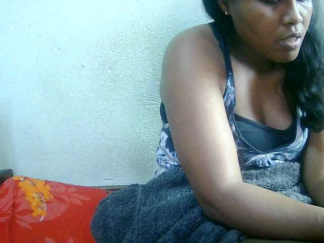 Cathie69 live cam on BongaCams