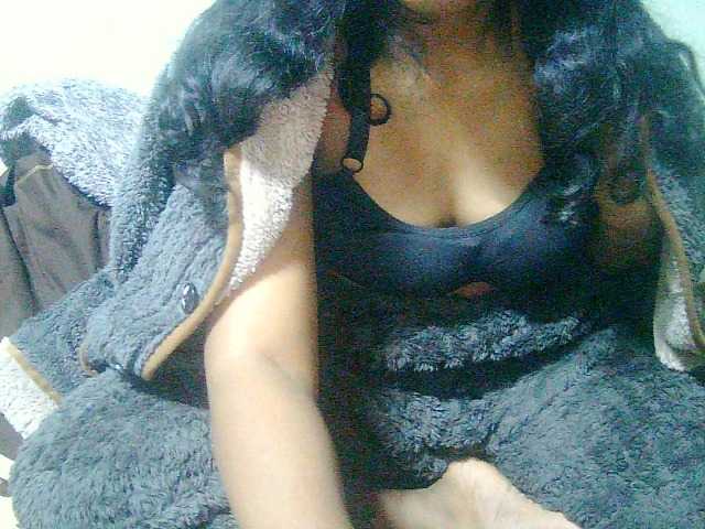 Cathie69 live cam on BongaCams