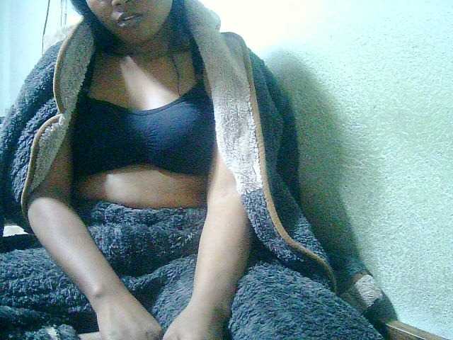 Cathie69 live cam on BongaCams