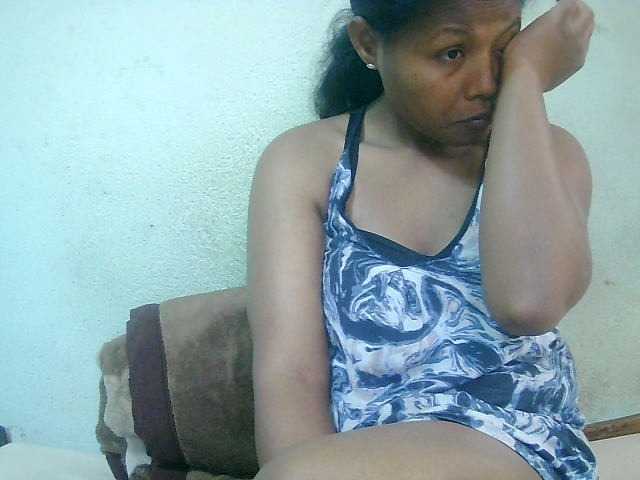 Cathie69 live cam on BongaCams