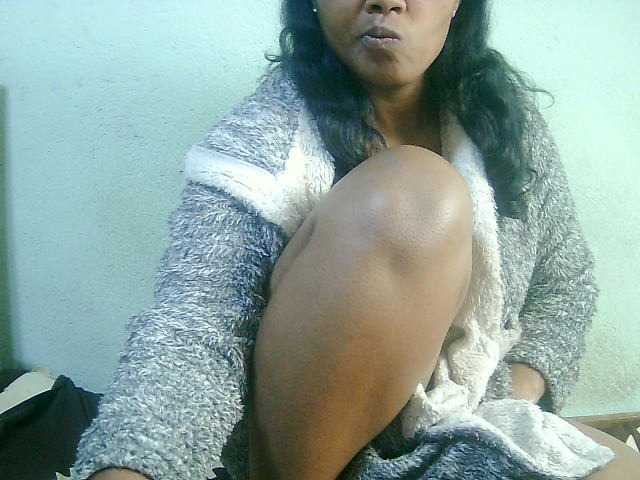 Cathie69 live webcam show