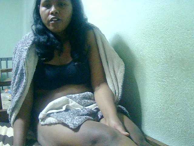 Cathie69 live cam on BongaCams