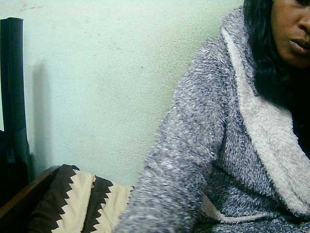 Cathie69 live cam on BongaCams