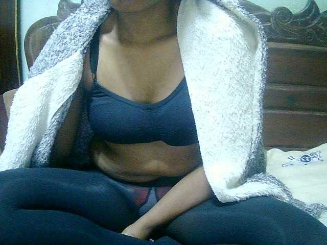 Cathie69 live cam on BongaCams