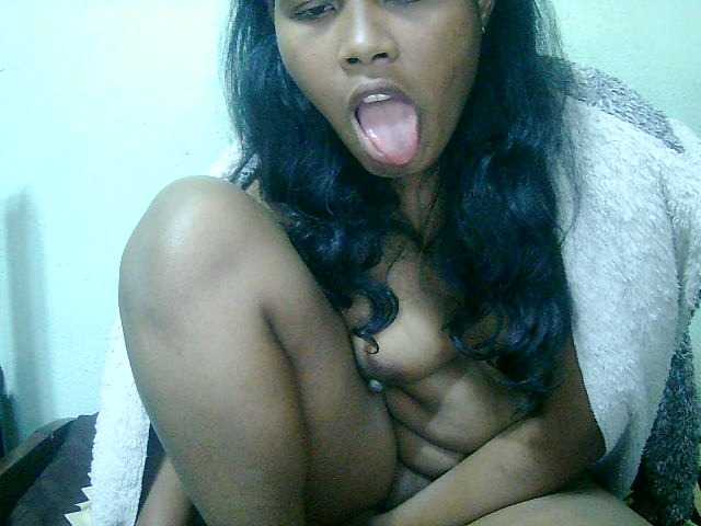 Cathie69 live cam on BongaCams