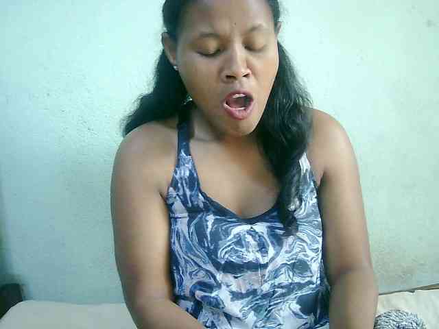 Cathie69 webcam