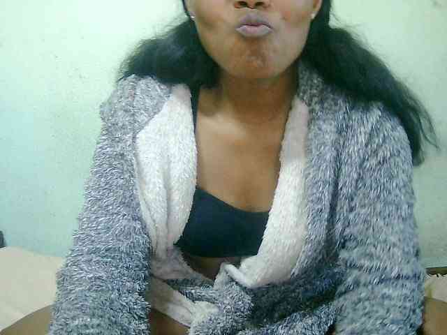Cathie69 webcam