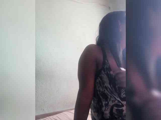 Cathie69 webcam