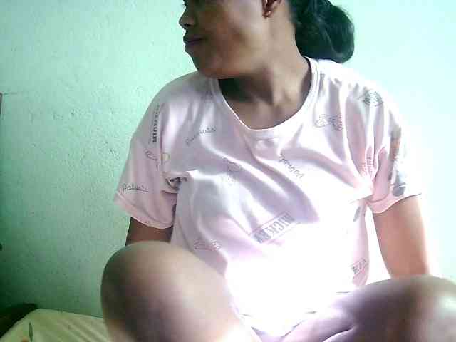 Cathie69 webcam