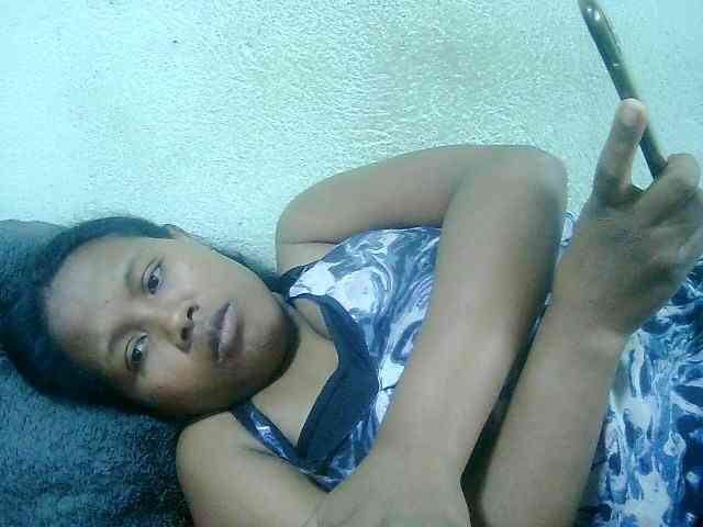 Cathie69 webcam