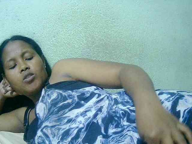 Cathie69 webcam