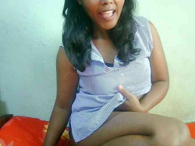 Cathie69 webcam