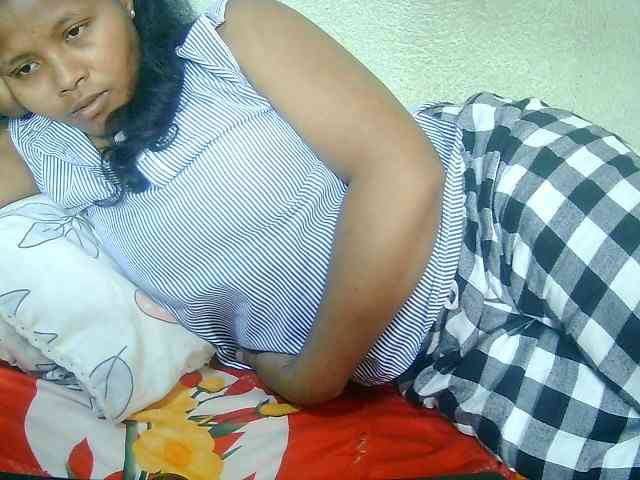 Cathie69 webcam