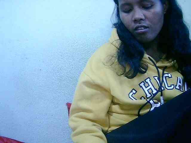 Cathie69 webcam