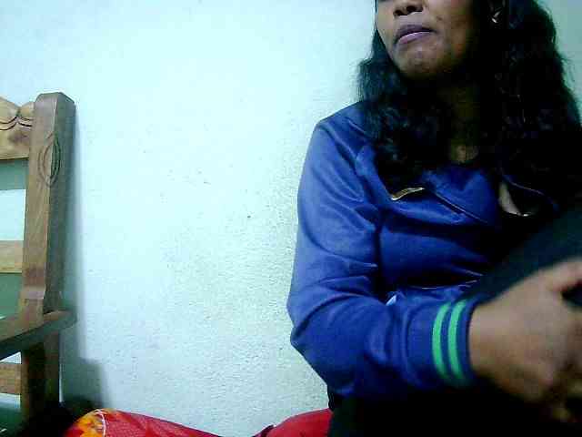 Cathie69 webcam