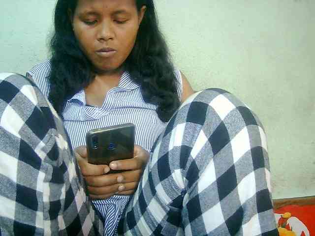 Cathie69 webcam