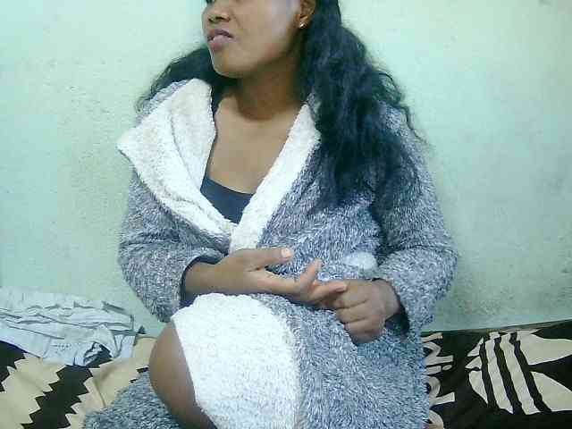 Cathie69 webcam