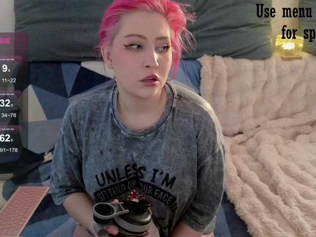EvelinaRo Live Cam on BongaCams
