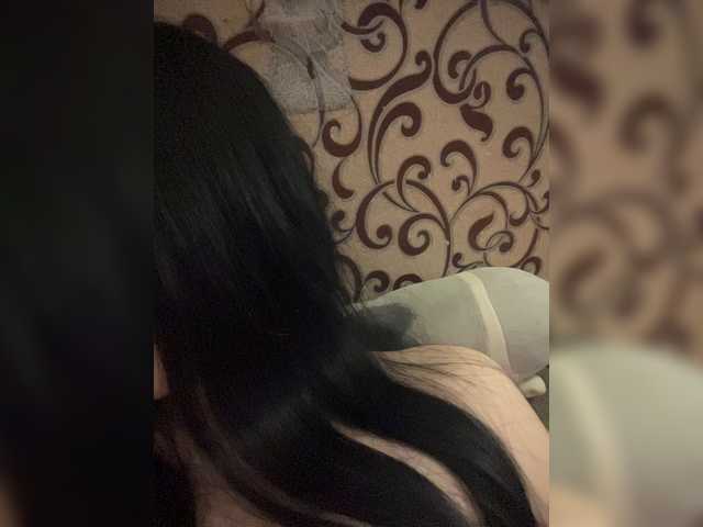 BabyMilia717 live cam on BongaCams