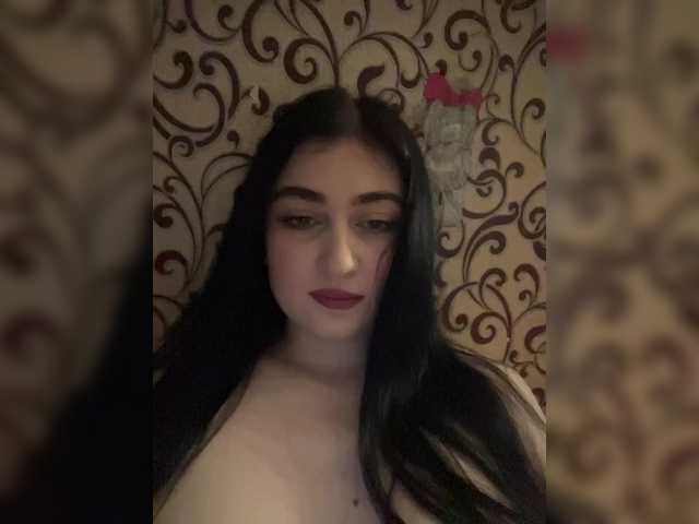 BabyMilia717 live cam on BongaCams