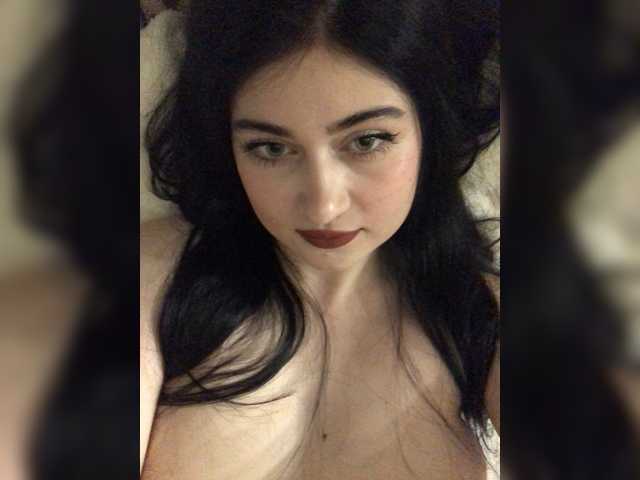 BabyMilia717 live cam on BongaCams