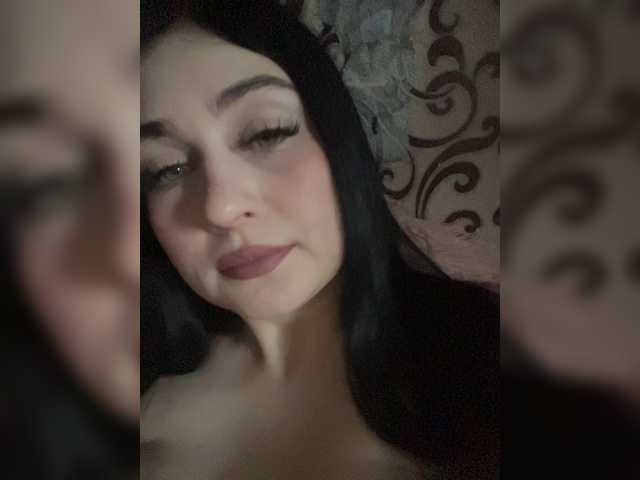 BabyMilia717 live cam on BongaCams