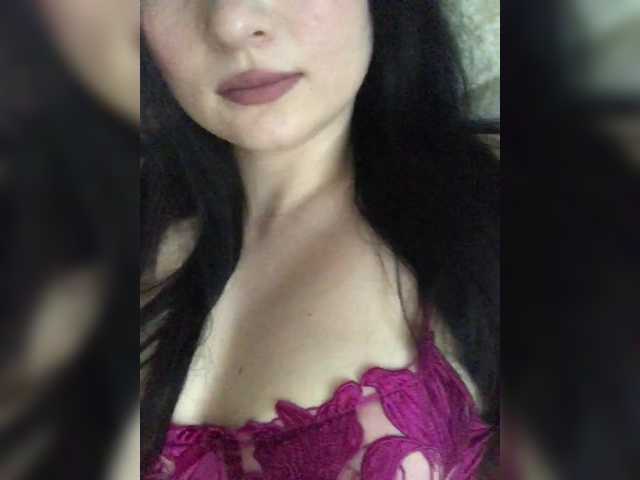 BabyMilia717 live cam on BongaCams