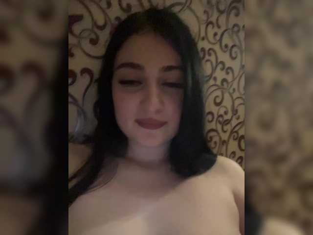 BabyMilia717 live cam on BongaCams