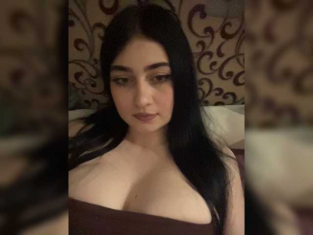 BabyMilia717 live cam on BongaCams