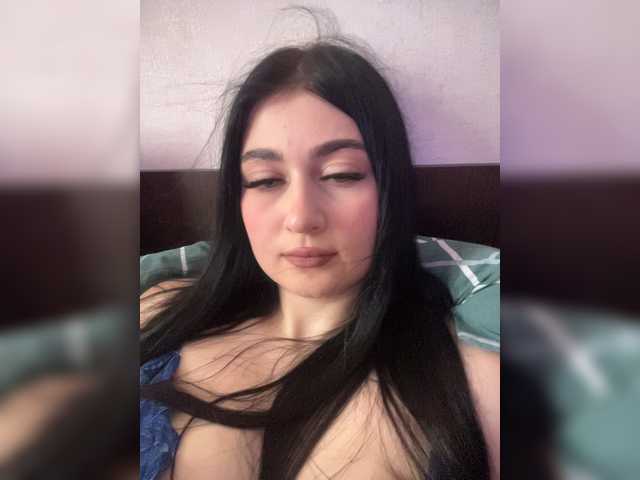 BabyMilia717 live cam on BongaCams