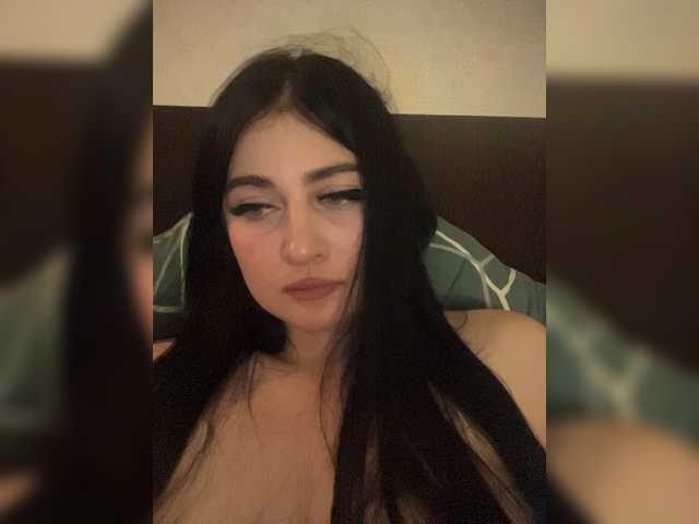 BabyMilia717 live cam on BongaCams