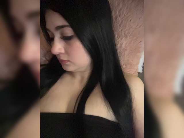 BabyMilia717 live cam on BongaCams