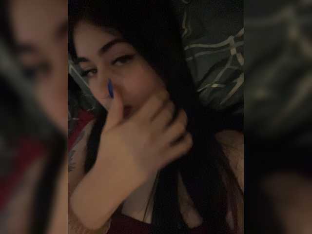 BabyMilia717 live cam on BongaCams