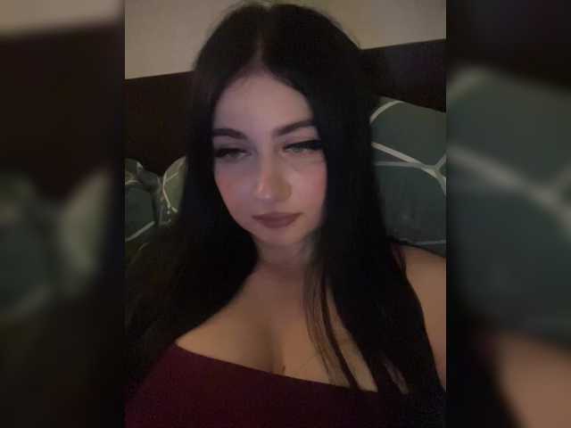 BabyMilia717 live cam on BongaCams