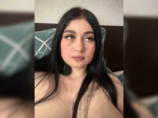 BabyMilia717 live cam on BongaCams