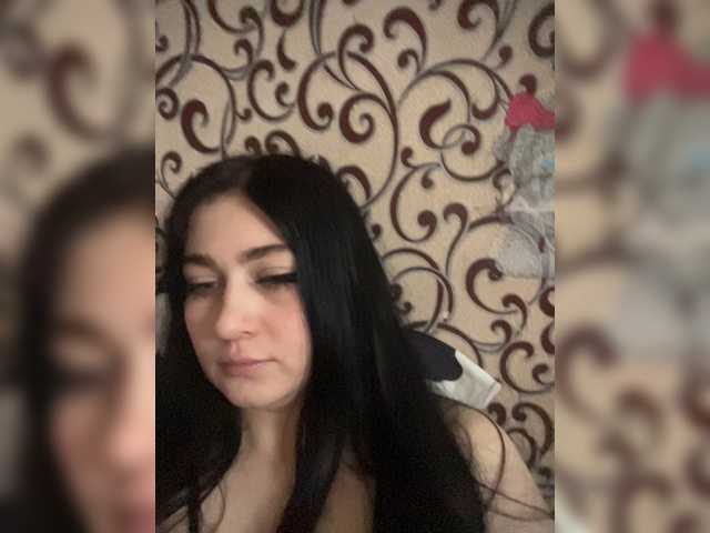 BabyMilia717 live cam on BongaCams
