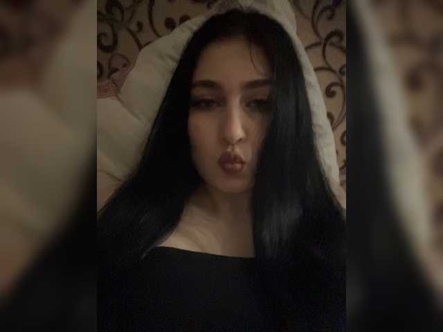 BabyMilia717 live cam on BongaCams