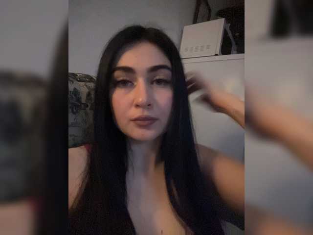 BabyMilia717 live cam on BongaCams