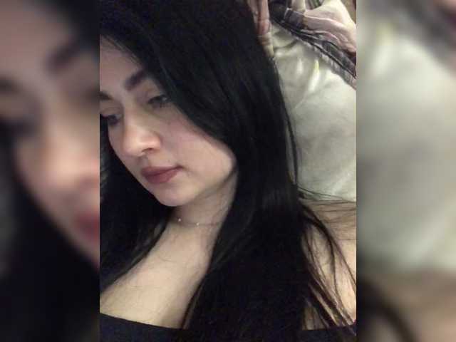 BabyMilia717's BongaCams show and profile