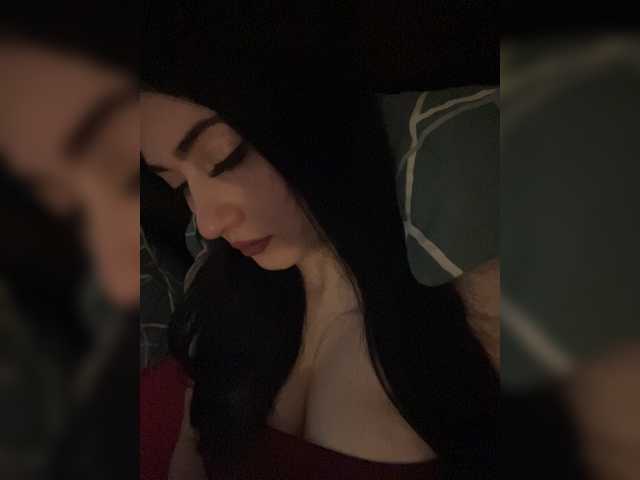 BabyMilia717 live cam on BongaCams