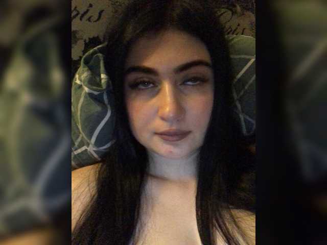 BabyMilia717 live cam on BongaCams