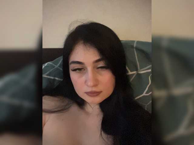 BabyMilia717 live cam on BongaCams