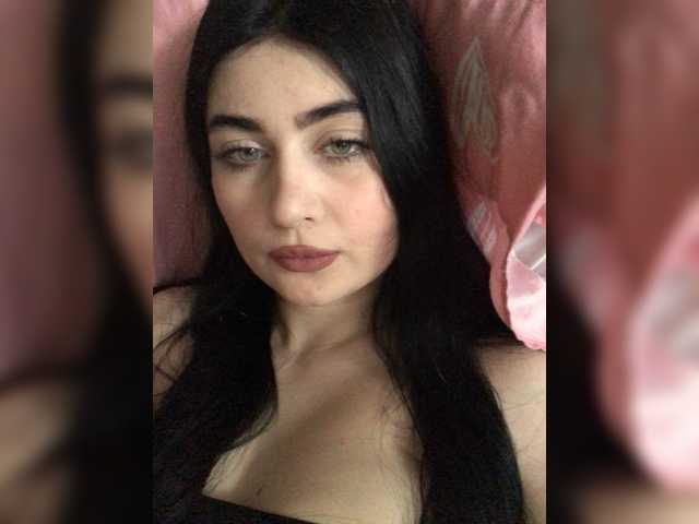 BabyMilia717 live cam on BongaCams