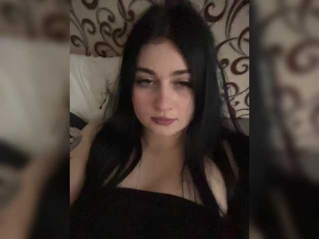 BabyMilia717 live cam on BongaCams
