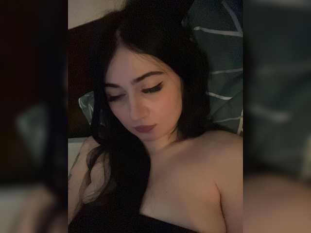 BabyMilia717 live cam on BongaCams