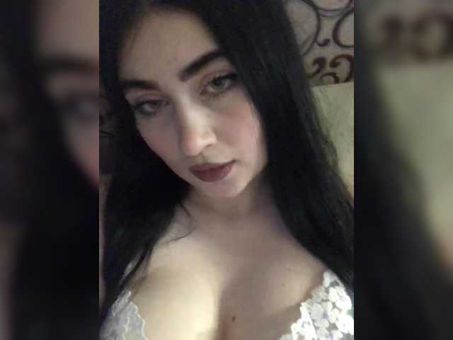 BabyMilia717 live cam on BongaCams